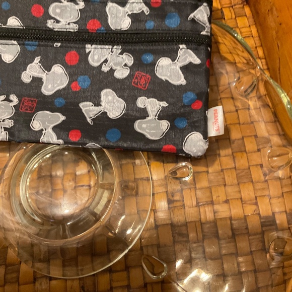 Peanuts Snoopy 3 Zippered Pouch - Picture 2 of 6